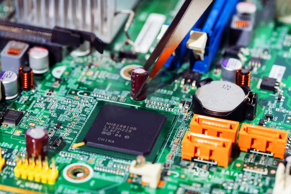 电子产品安装与调试摄影图片-电子产品安装与调试摄影作品-千库网 电子产品安装与调试摄影图片-电子产品安装与调试摄影作品-千库网