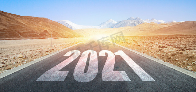 2021灯展摄影照片_2021公路摄影图