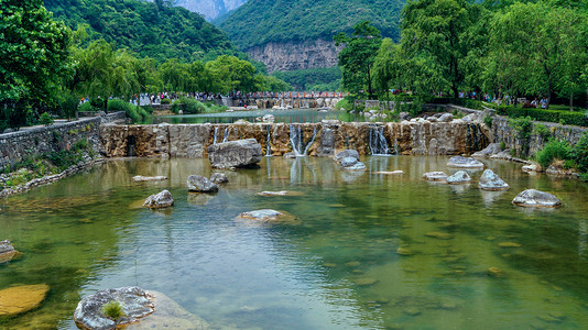 河南信阳摄影照片_河南云台山河流绿色植被