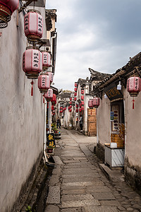 皖南小镇宏村街道的石板路