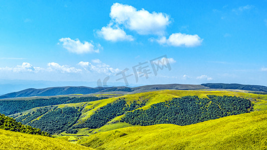 内蒙古高山草原秋季景观