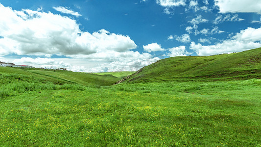 卡通草地和羊摄影照片_内蒙古高山草原景观