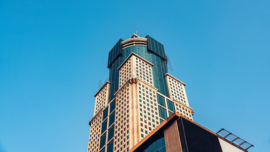 武汉城市建筑新佳丽广场摄影图