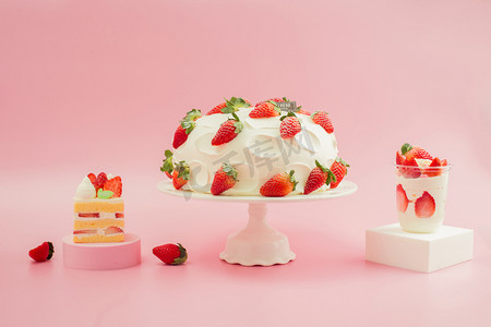 草莓蛋糕甜品摄影照片_草莓季烘焙甜品