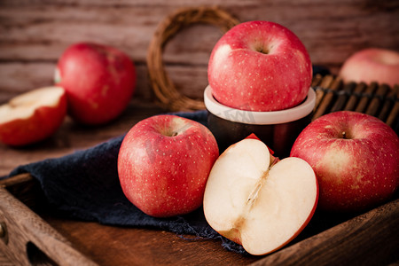 苹果apple字体摄影照片_苹果水果蔬果