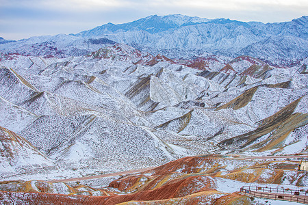 大气甘肃张掖冬季雪山丹霞