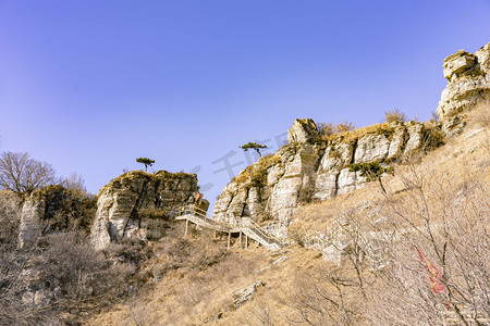 冬天白石山蓝天