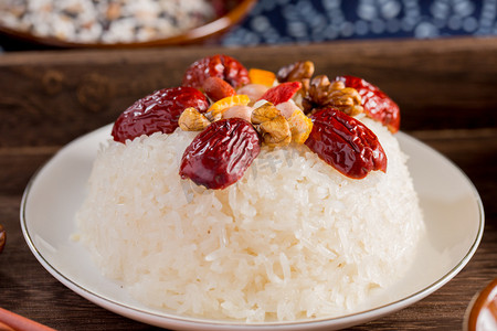 杂粮饭摄影照片_年味传统中式美食