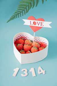 14情人节浪漫摄影照片_情人节礼物草莓