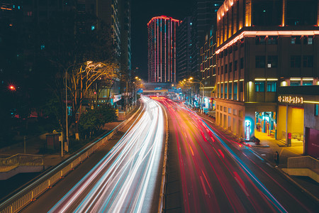 武汉城市街道大智路夜景车流光绘摄影图