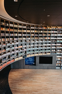 图书馆阅读室内建筑现代建筑空间摄影图配图