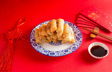 年夜饭美食春卷新年年味餐饮除夕春节摄影图配图