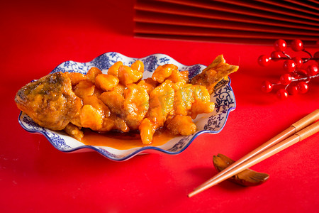 中餐过年餐饮美食红烧鱼家常菜年夜饭松鼠鱼摄影图配图