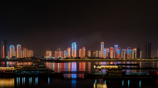 武汉城市夜景夜晚城市夜景汉口江滩直视摄影图配图