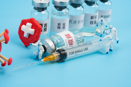 新清海报摄影照片_新冠防疫疫苗白天医生护士医院注射疫苗摄影图配图