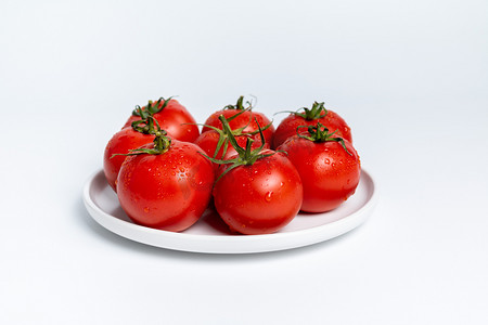 生鲜果蔬摄影照片_果蔬室内小西红柿棚拍静物摄影图配图