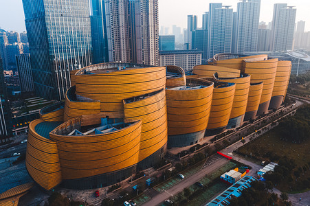 武汉城市建筑白天建筑万达电影乐园航拍摄影图配图