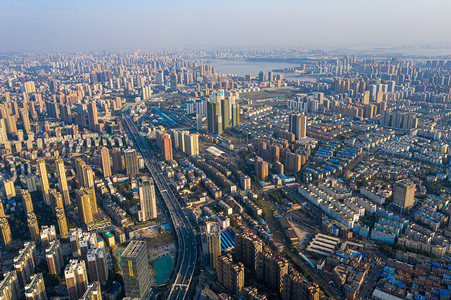武汉城市建筑晴天建筑群居民楼航拍摄影图配图