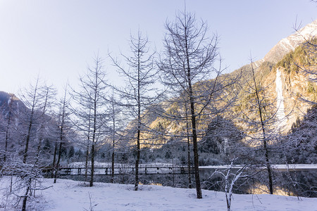 冬季高清摄影图摄影照片_自然风景冬季雪景风光高清摄影图配图