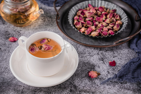 玫瑰花茶泡茶茶饮茶水摄影图配图