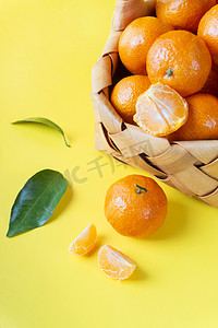 鲜甜多汁水果食材小桔子摄影图配图