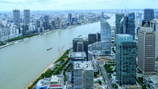 环保宣传册设计摄影照片_高层建筑上午建筑鸟瞰图素材摄影图配图