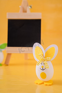 兔子复活节复活蛋清新可爱摄影图配图