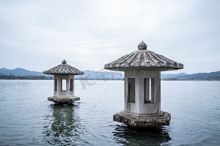 杭州景点摄影照片_风光白天西湖拍摄摄影图配图