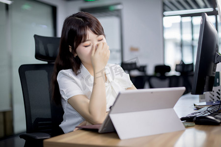 女职业摄影照片_商务职业女性人物形象