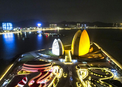 珠海摄影照片_珠海晚上日月贝建筑夜景摄影图配图