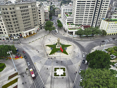 广州中午解放纪念像历史建筑摄影图配图