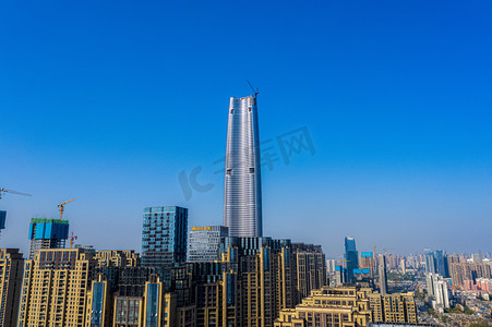 武汉城市建筑晴天建筑606大厦仰拍摄影图配图