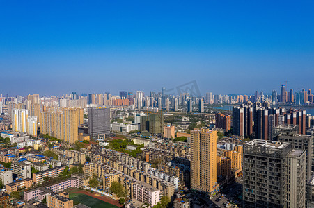 武汉城市建筑晴天建筑群徐东沙湖航拍摄影图配图