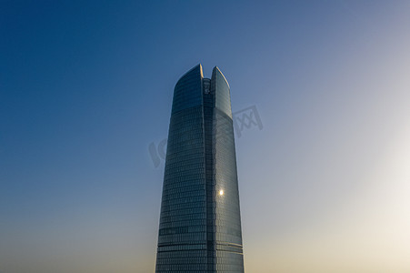 武汉城市建筑晴天建筑商务区大楼航拍摄影图配图