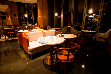 房间室内氛围休息酒店宾馆暖色中式摄影图配图