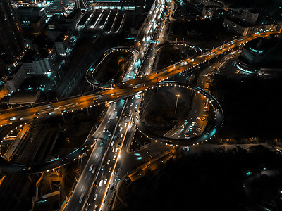 昆明夜晚城市高架桥交通摄影图配图