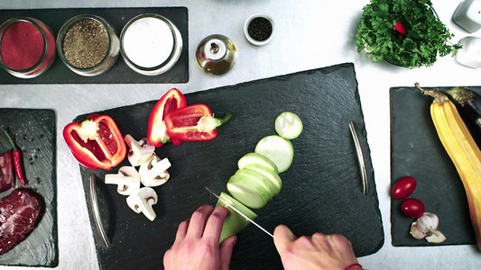 视频封面模版摄影照片_切割美食蔬菜实拍高清视频