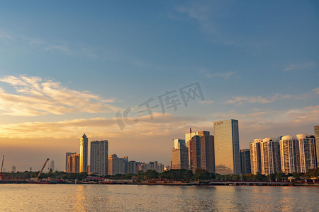 珠江夕阳珠江桥沿岸落日摄影图配图