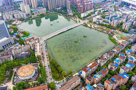 武汉城市建筑晴天建筑晒湖俯视航拍摄影图配图