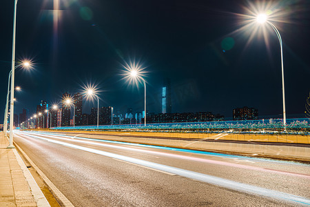 夜景车流摄影照片_武汉城市交通夜晚交通车流光绘光绘摄影图配图