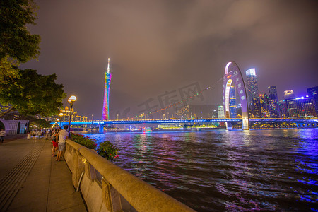 广州夜景珠江新城猎德大桥倒影摄影图配图