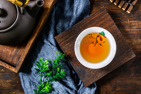 美食白天茶中式木桌摆放摄影图配图