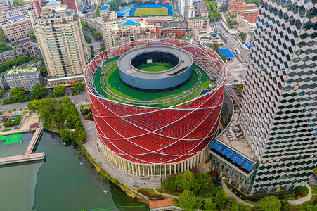 武汉城市建筑阴天建筑汉街汉秀剧院俯拍航拍摄影图配图