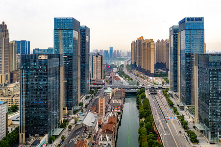 汉街摄影照片_武汉城市建筑群阴天建筑群楚河汉街航拍摄影图配图