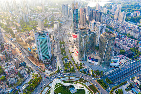 武汉城市建筑晴天建筑光谷广场航拍摄影图配图