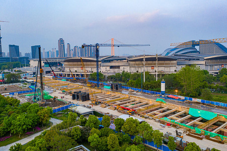 武汉城市建设晴天建设国博中心航拍摄影图配图
