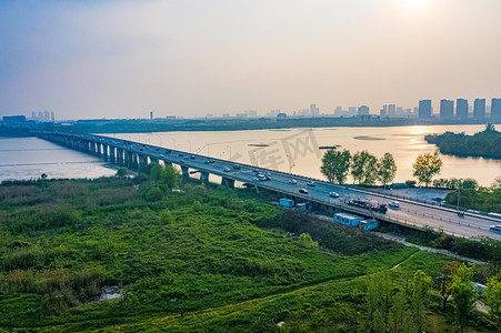 武汉城市建筑晴天建筑南太子湖大桥航拍摄影图配图