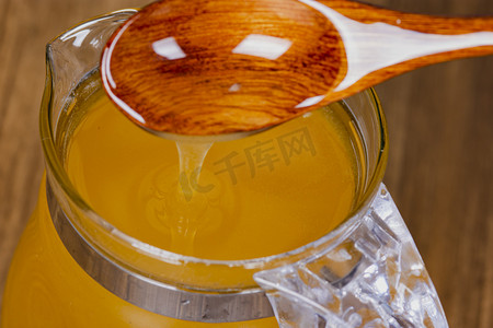 蜂蜜蜜糖蜜茶甜饮饮品摄影图配图