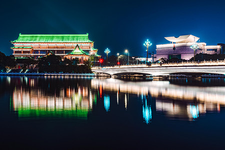 南昌城市夜景夜晚地标图书馆慢门摄影图配图