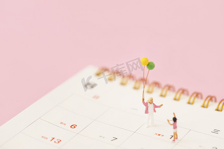 儿童节六一台历创意粉色背景摄影图配图